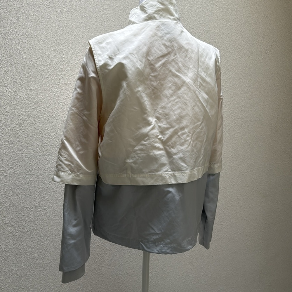 NikeShield Jacket - Picture 5 of 6